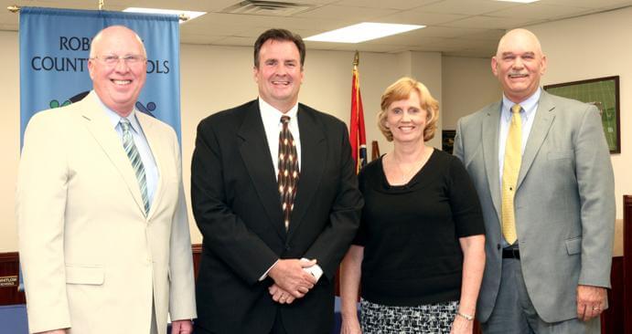 Newest Robertson County Schools Board Members Assume their responsibilities