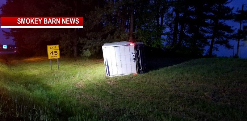 Three Hospitalized In I-65 South Rollover (One Lane Blocked)