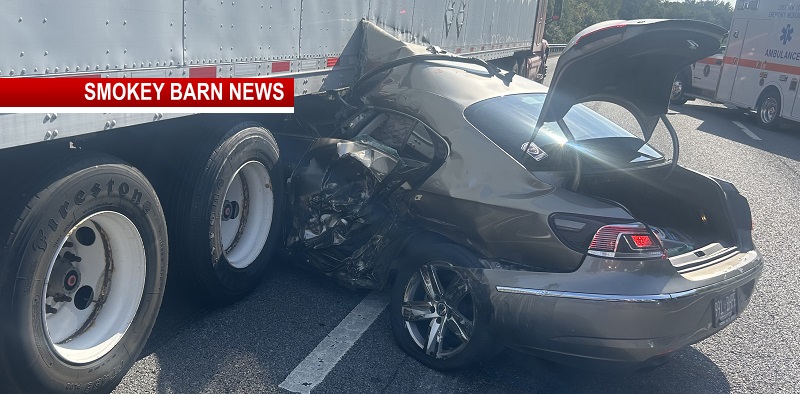 I24 E. Re-Opens Following 3 Vehicle Crash