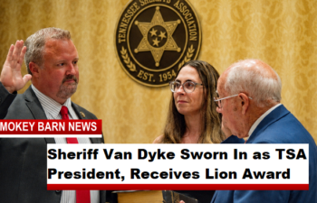 Sheriff Van Dyke Sworn In as TSA President, Receives Lion Award